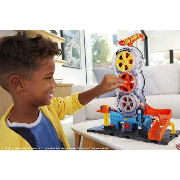 HOT WHEELS ΠΙΣΤΑ CITY ΜΕ ΠΕΡΙΣΤΡΕΦΟΜΕΝΕΣ ΡΟΔΕΣ (HDP02) - Image 3