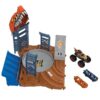HOTWHEELS MONSTER TRUCKS SHARK SPIN OUT PLAYSET (HNB92/HNB93)